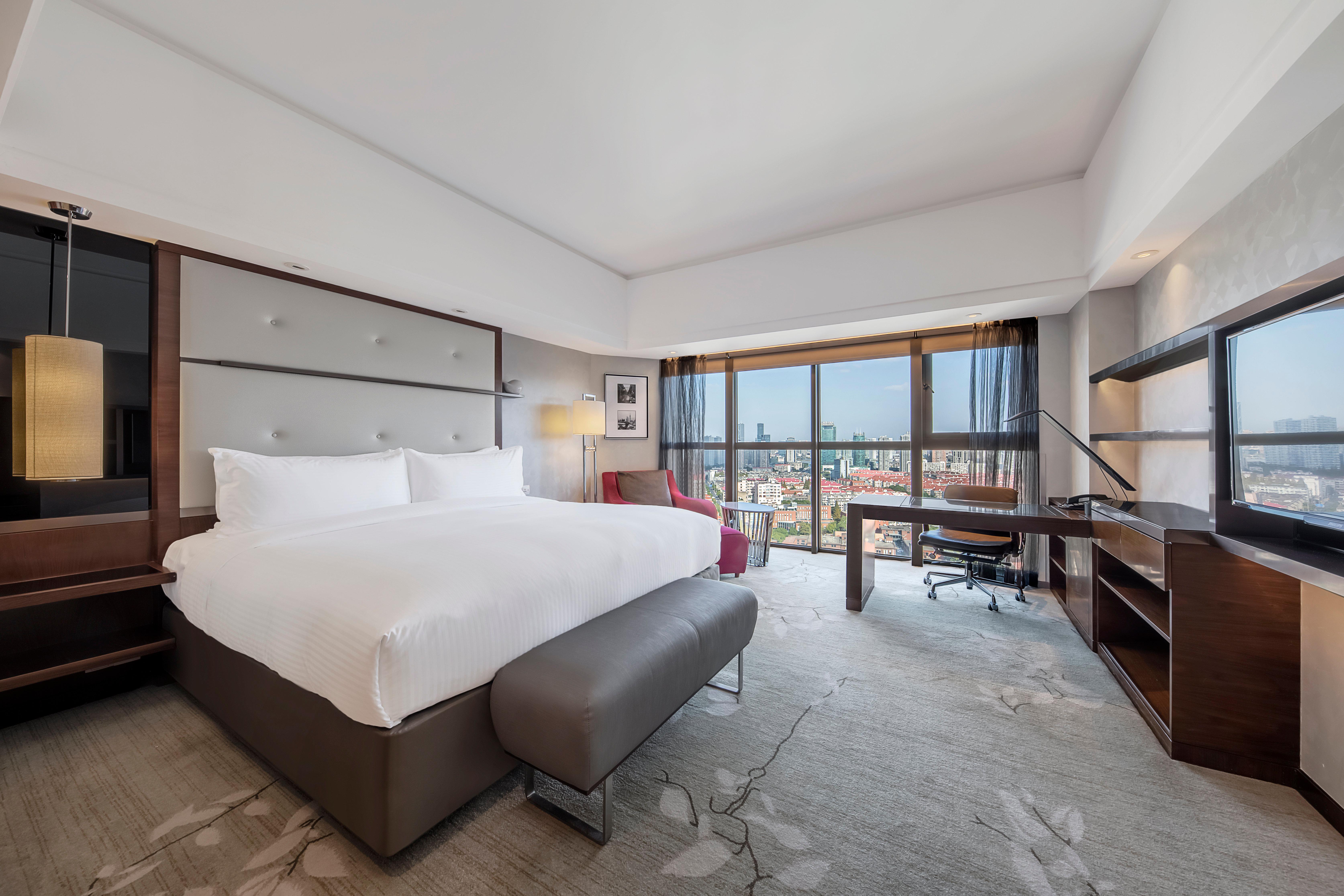 Intercontinental Shanghai Pudong By Ihg Екстериор снимка