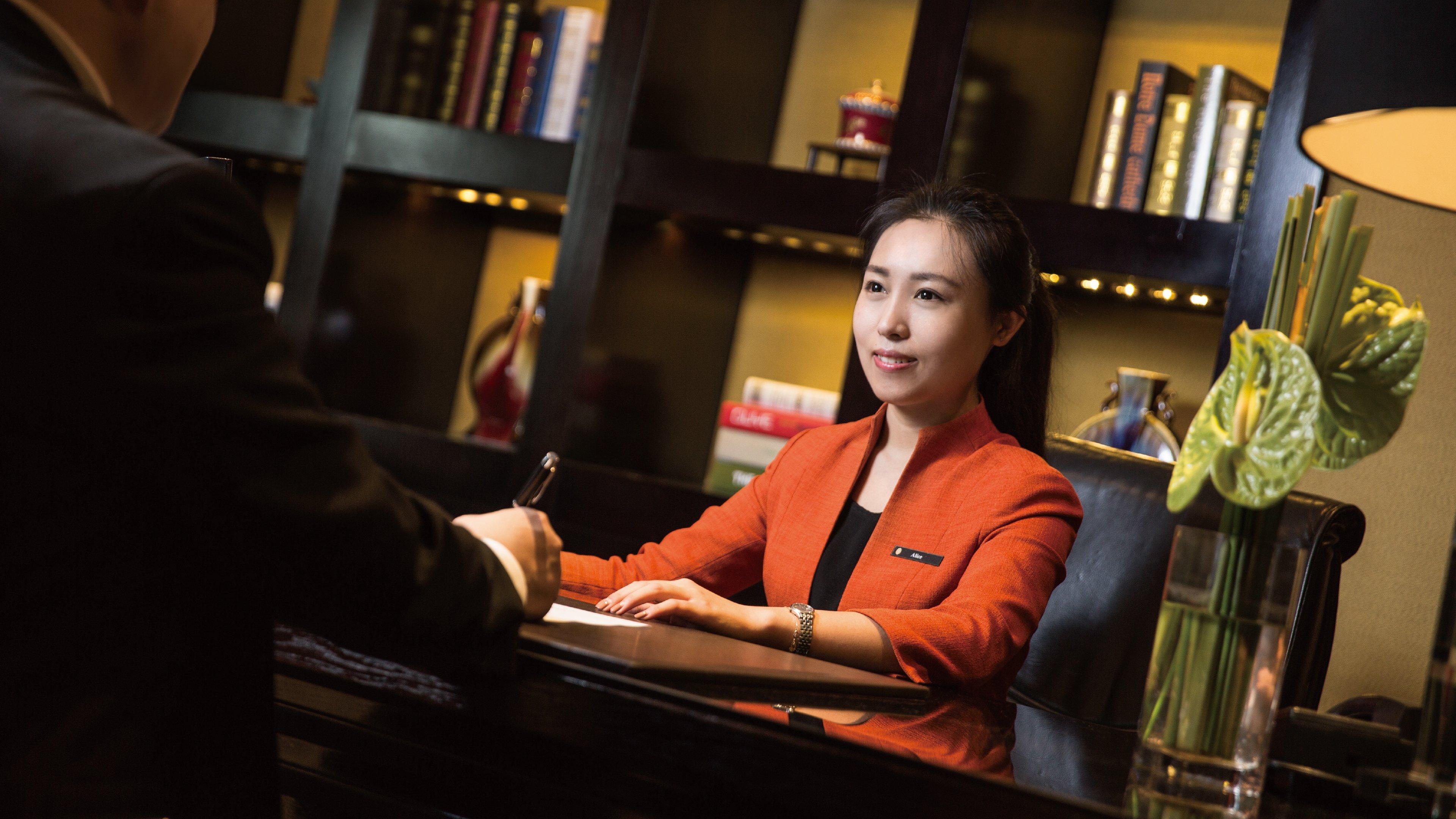 Intercontinental Shanghai Pudong By Ihg Екстериор снимка