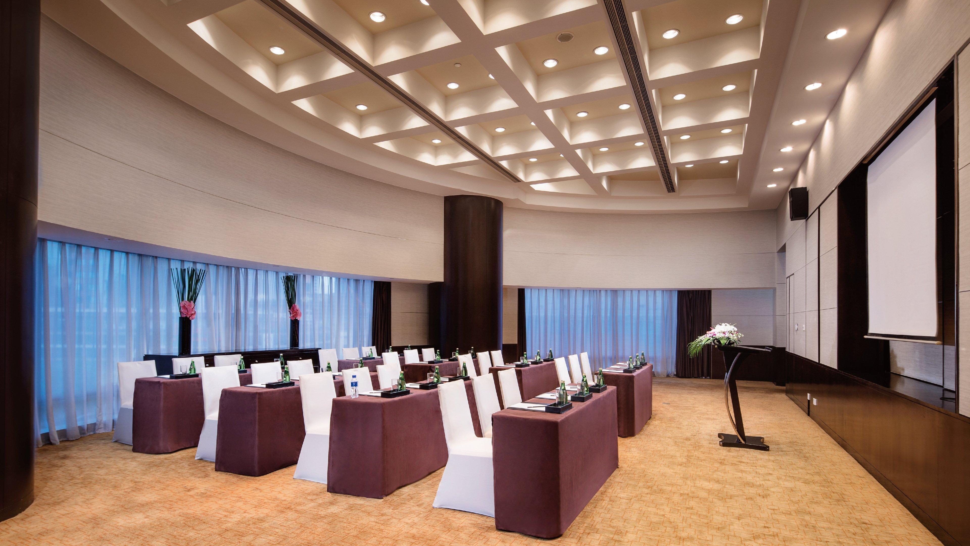 Intercontinental Shanghai Pudong By Ihg Екстериор снимка