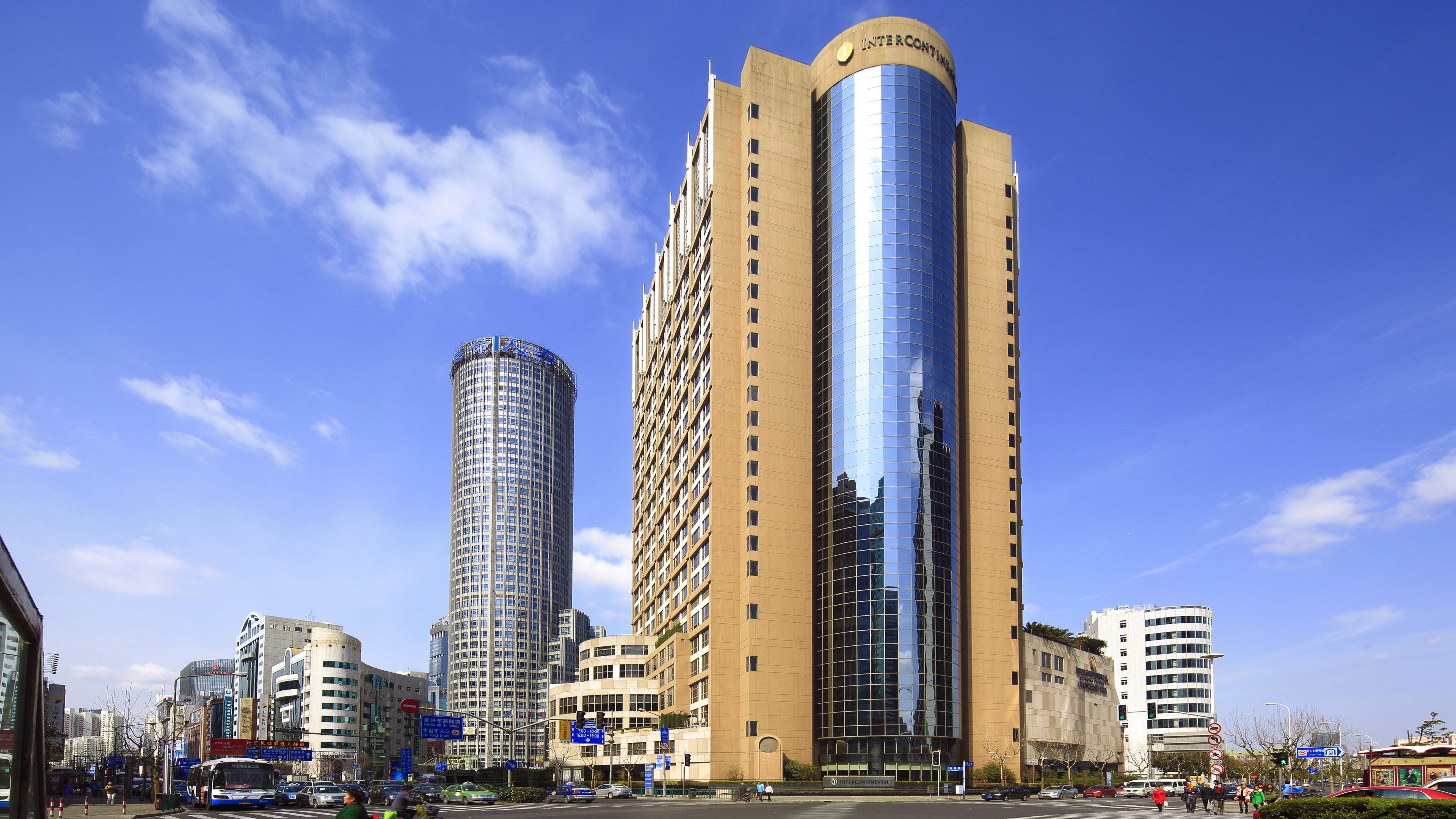 Intercontinental Shanghai Pudong By Ihg Екстериор снимка